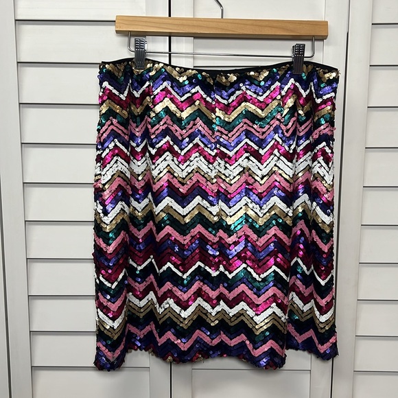 Anthropologie Hutch Chevron Rainbow Sequin Mini Skirt Size Large - Picture 6 of 10